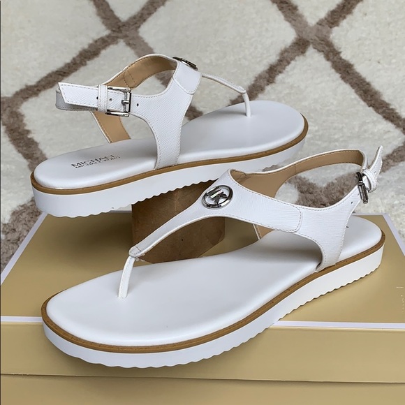 MICHAEL KORS JUDY THONG SAFFIANO PVC OPTIC WHITE - Picture 5 of 16